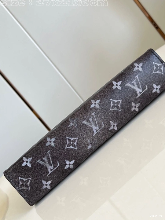 POCHETTE VOYAGE-27*21*6CM VUITTON LOUIS 0726
